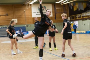 Bild 149 - wCJ SV Henstedt Ulzburg - HSG Herzhorn/Kollmar/Neuendorf : Ergebnis: 35:29